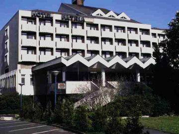 Hotel Patria 페치 외부 사진